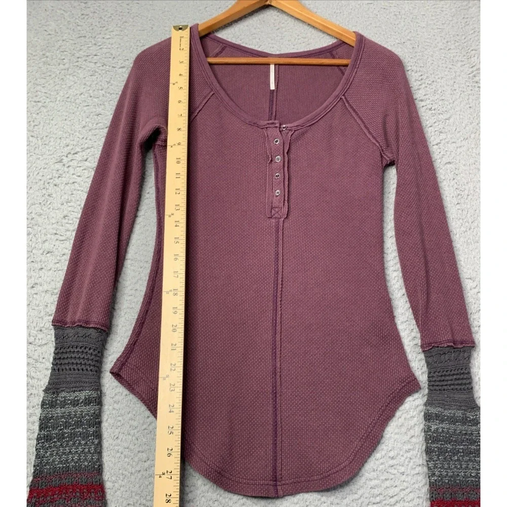 FREE PEOPLE Thermal Henley Womens Small Ski Knit Sweater Cuff Eggplant Purple